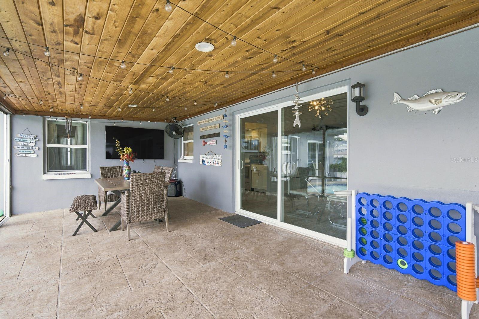 1324 Chancellor Dr Property Photo 30