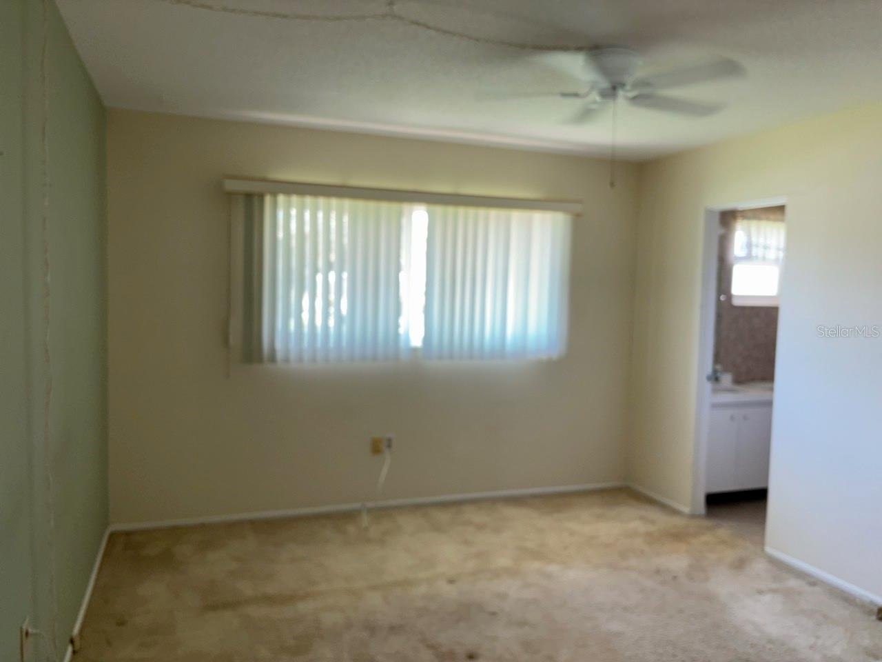 39 Strathmore Blvd Property Photo 13