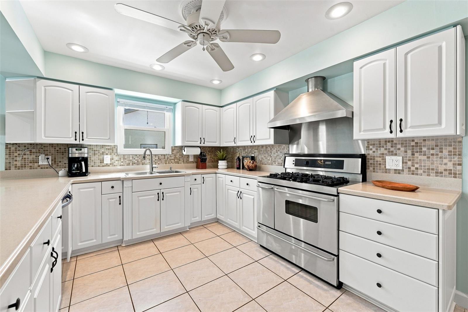 2800 Haverhill Dr Property Photo 12