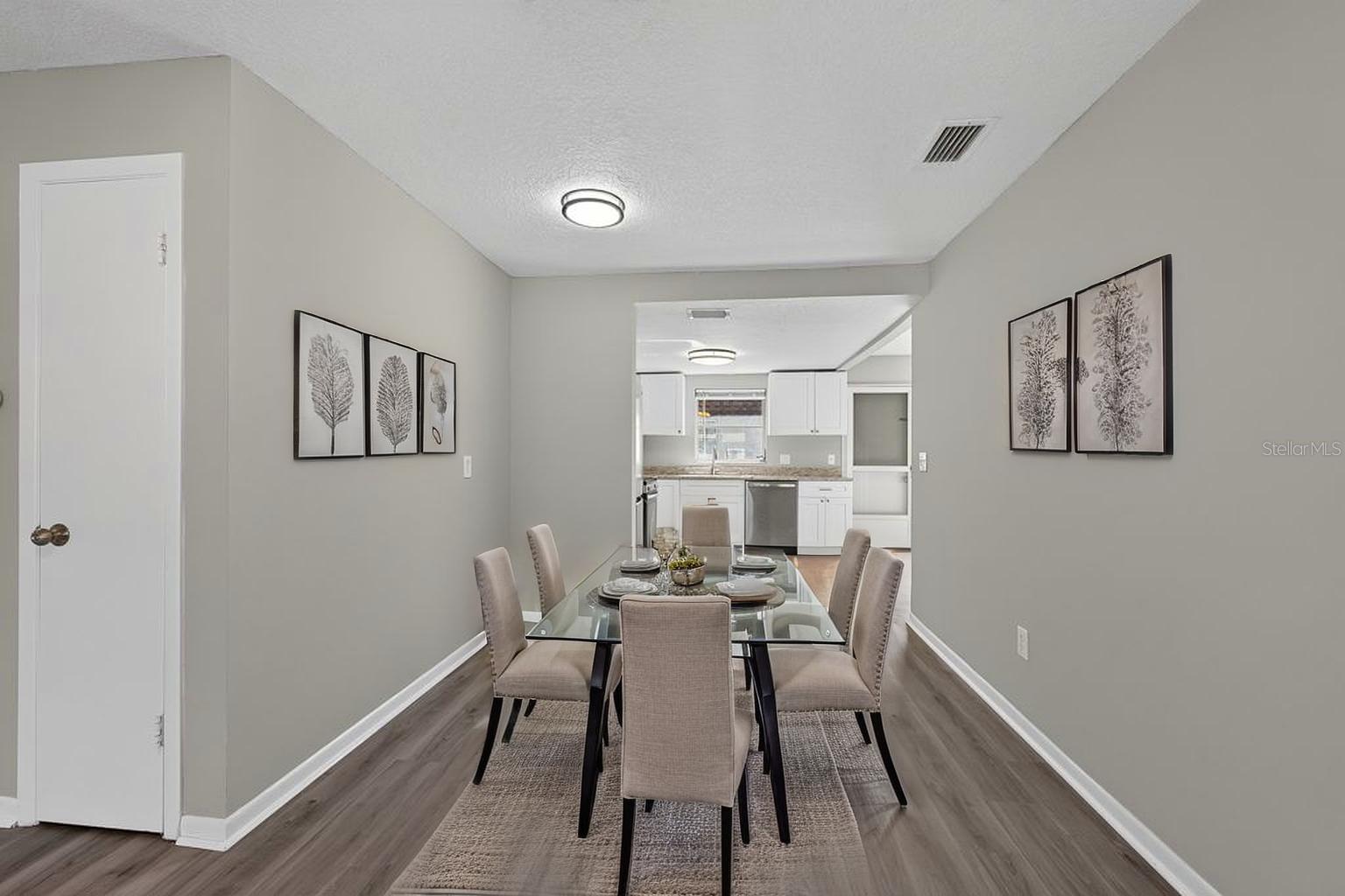 8265 Vendome Blvd N Property Photo 10