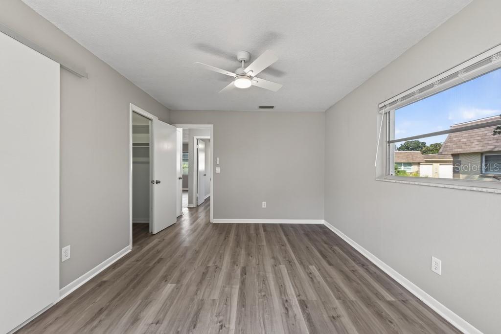 8265 Vendome Blvd N Property Photo 21