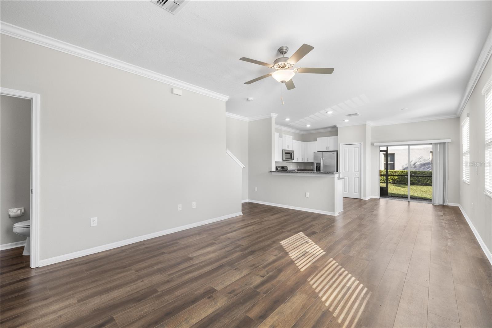 23281 Willow Glen Way Property Photo 8