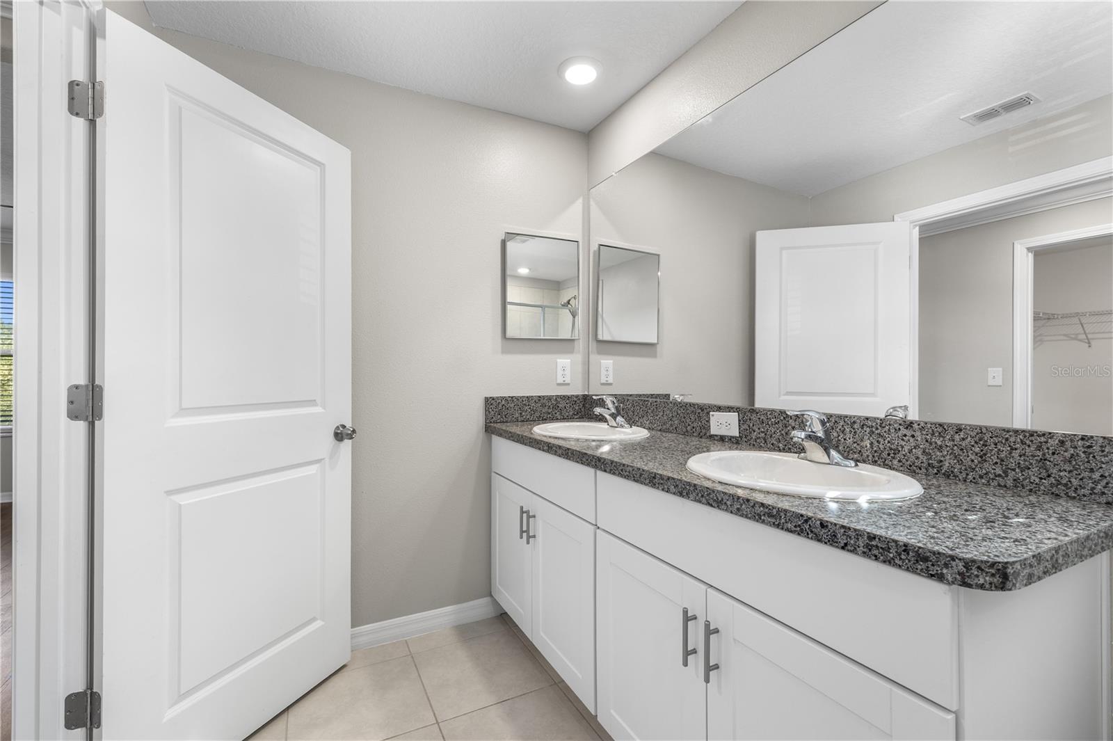 23281 Willow Glen Way Property Photo 33
