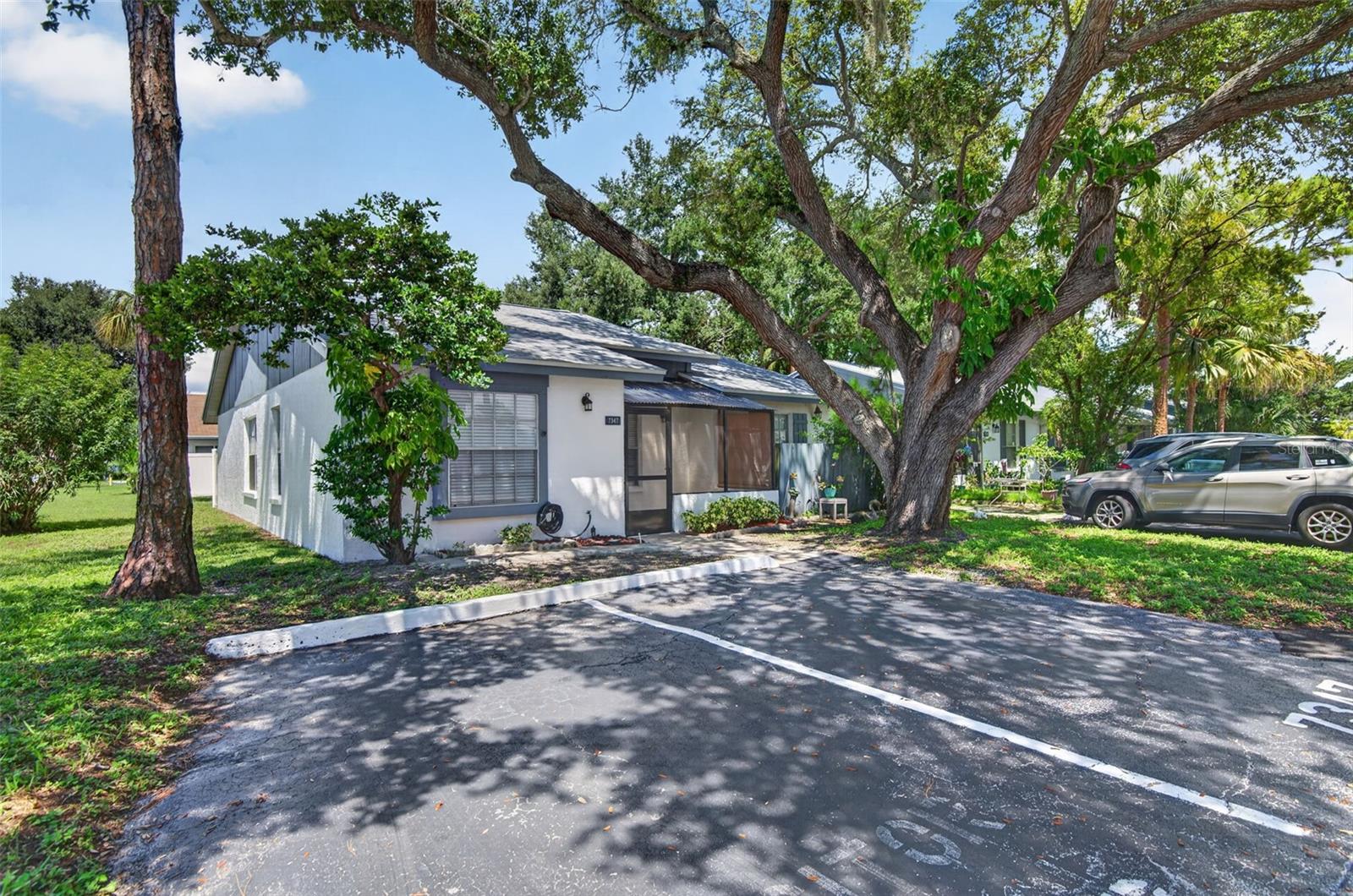 7347 Parkside Villas Dr Property Photo 1