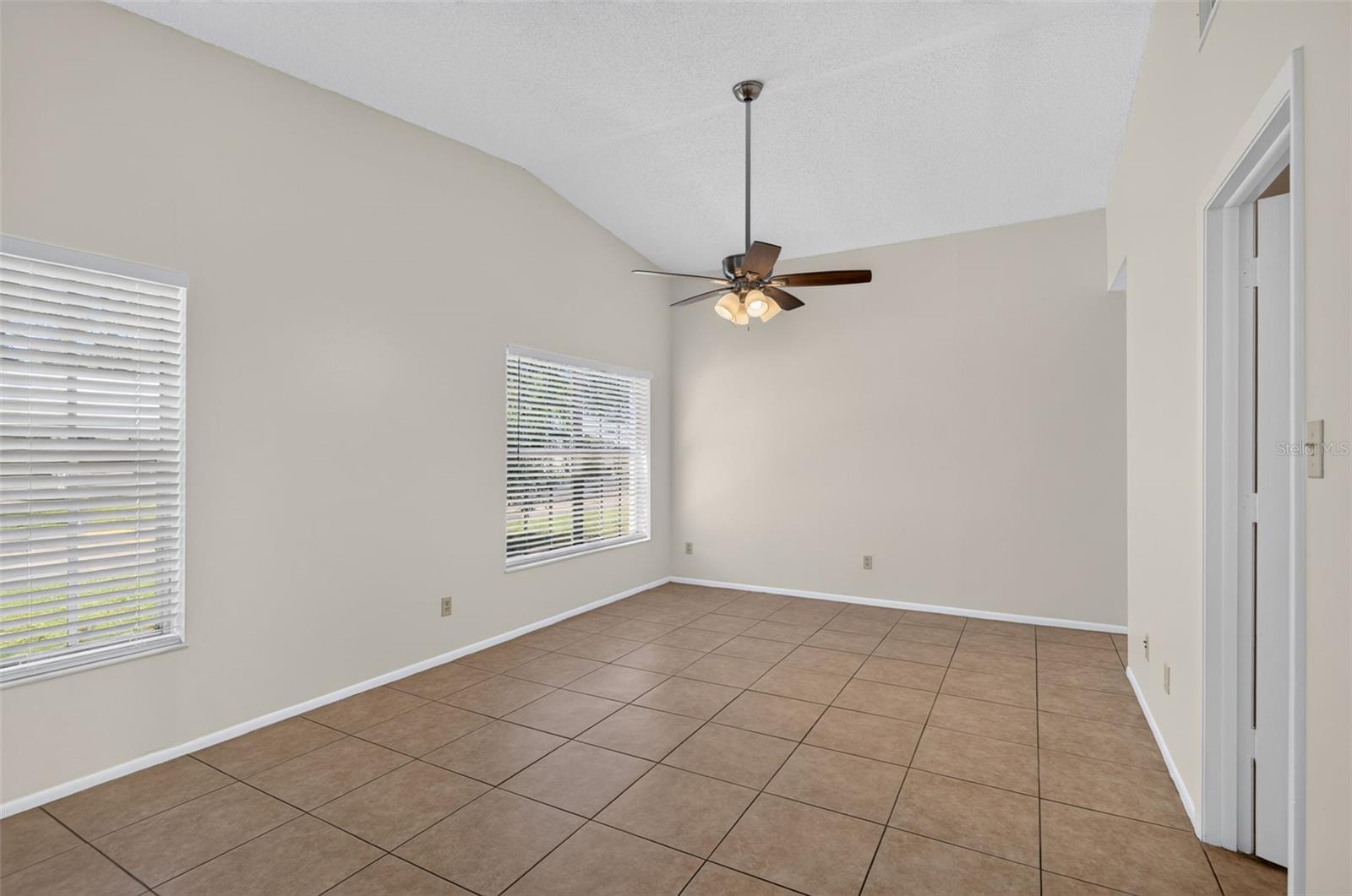 7347 Parkside Villas Dr Property Photo 11