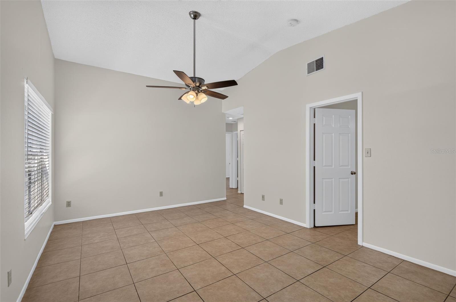 7347 Parkside Villas Dr Property Photo 14