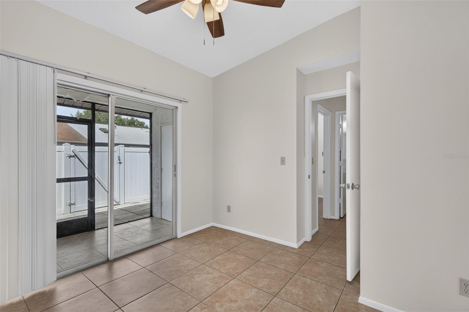7347 Parkside Villas Dr Property Photo 30