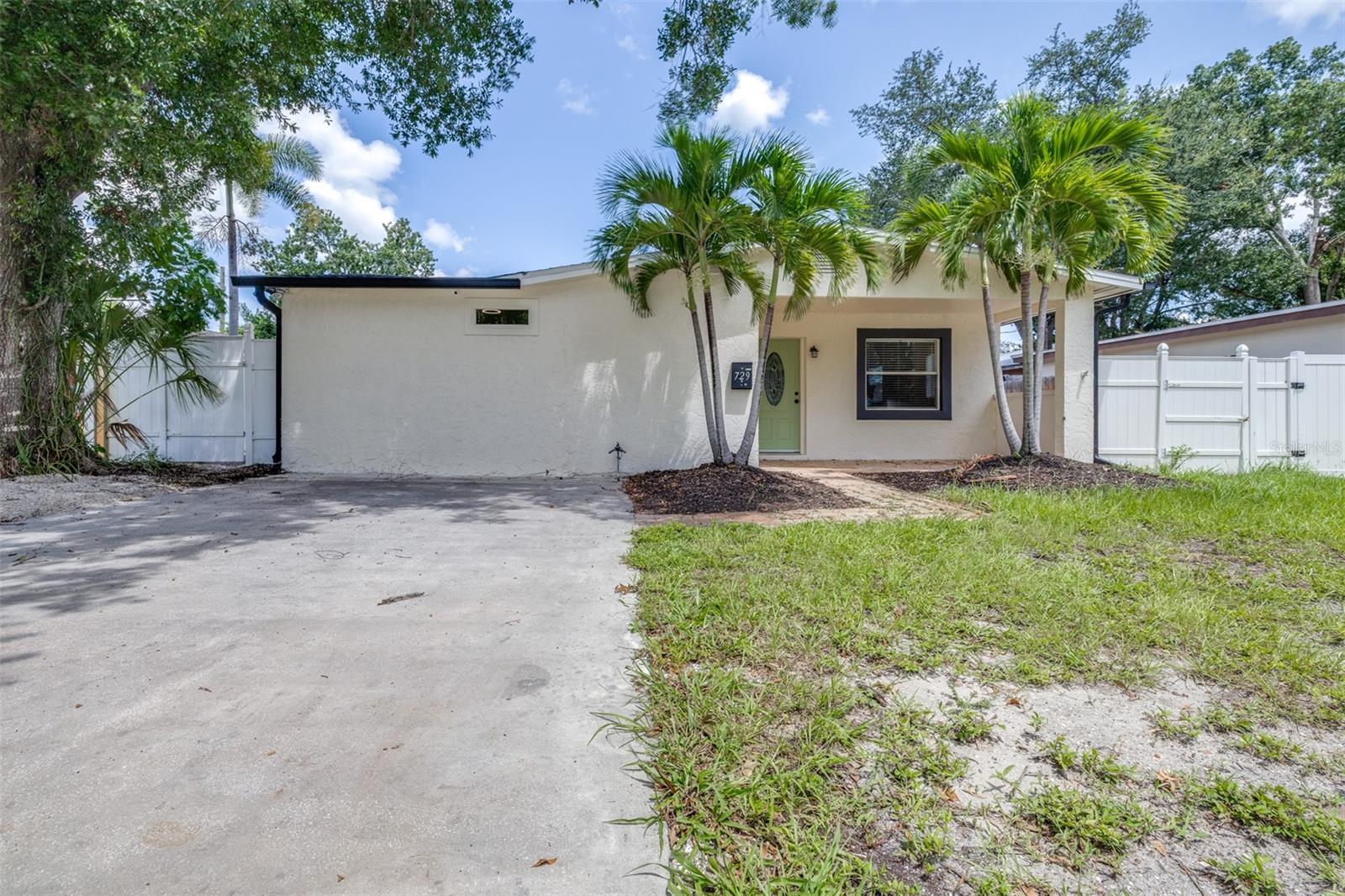 729 88TH AVE N