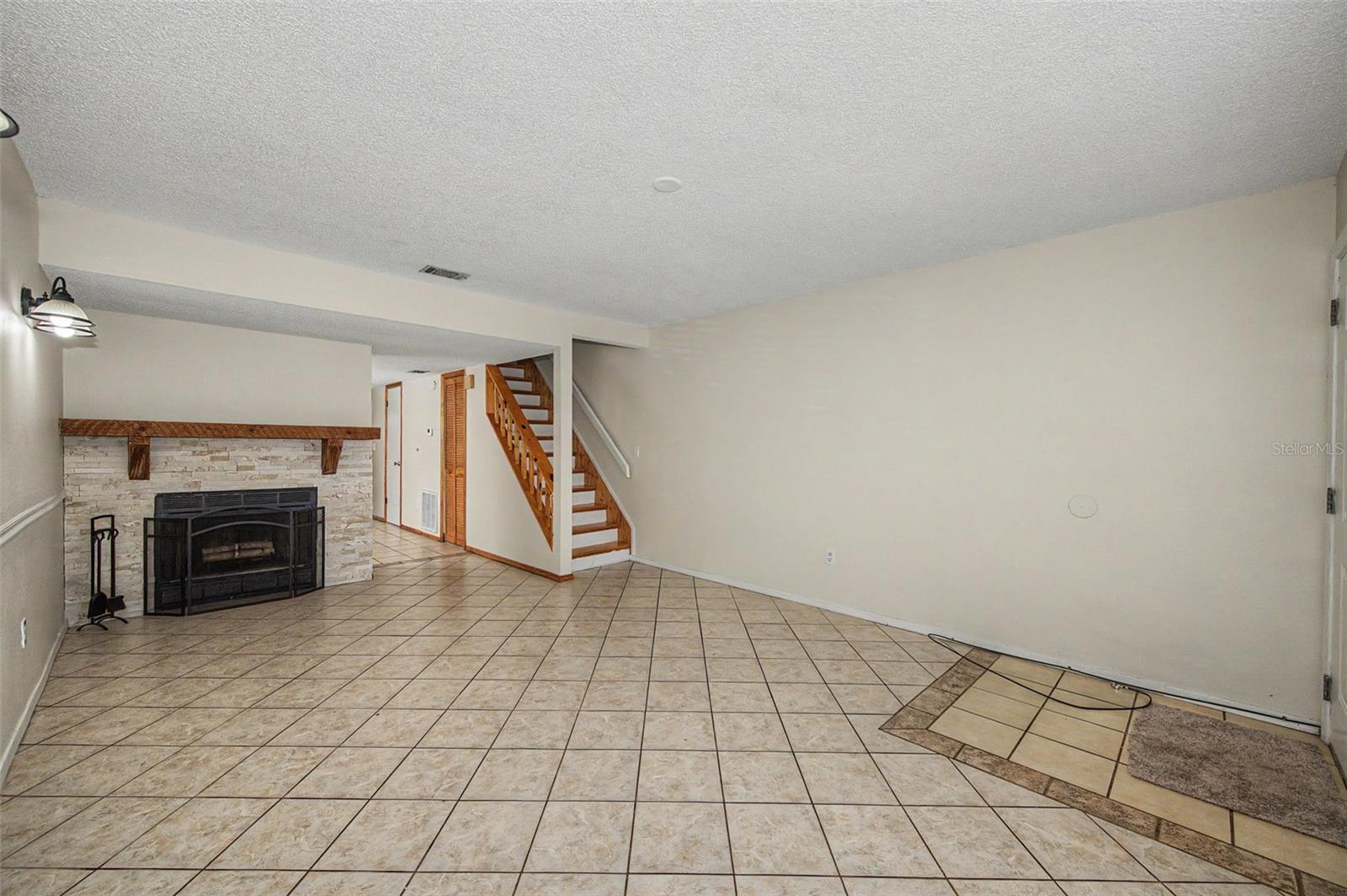 6761 121st Ave #a Property Photo 3