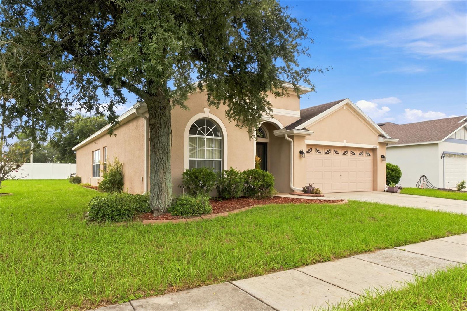 15850 Durango Cir Property Photo 4