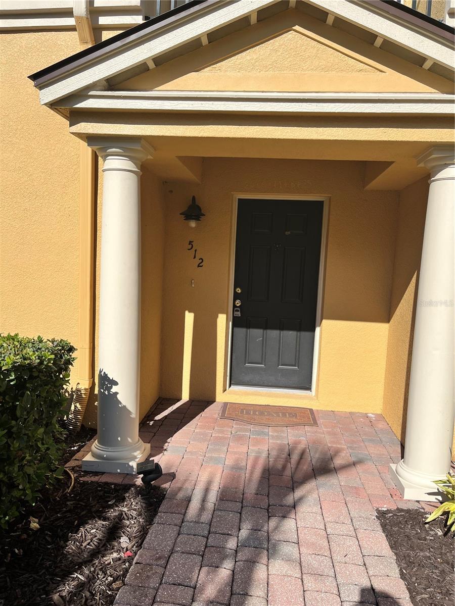 512 Jasmine Way Property Photo 2