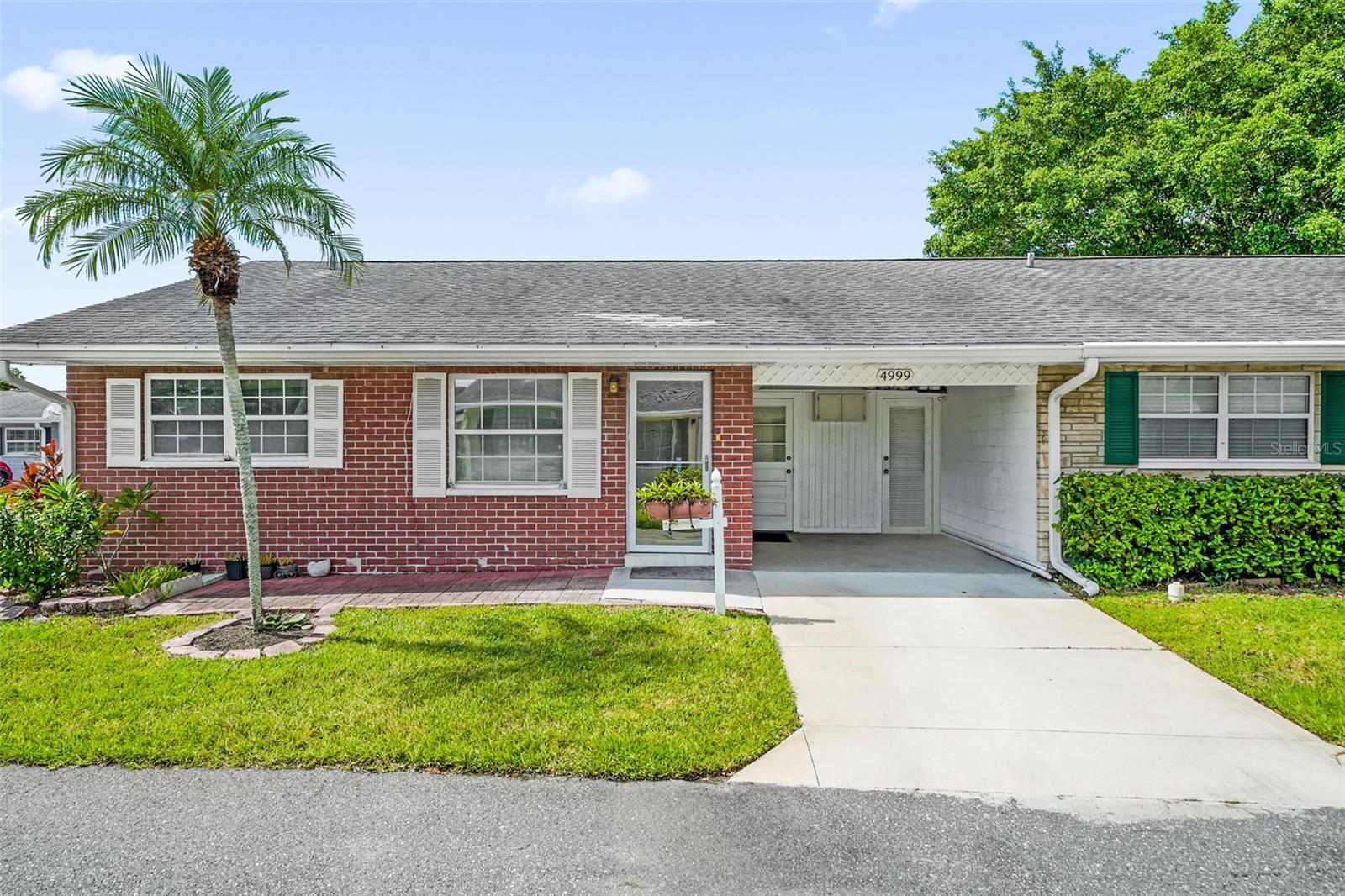 4999 Springwood Ct Property Photo 1