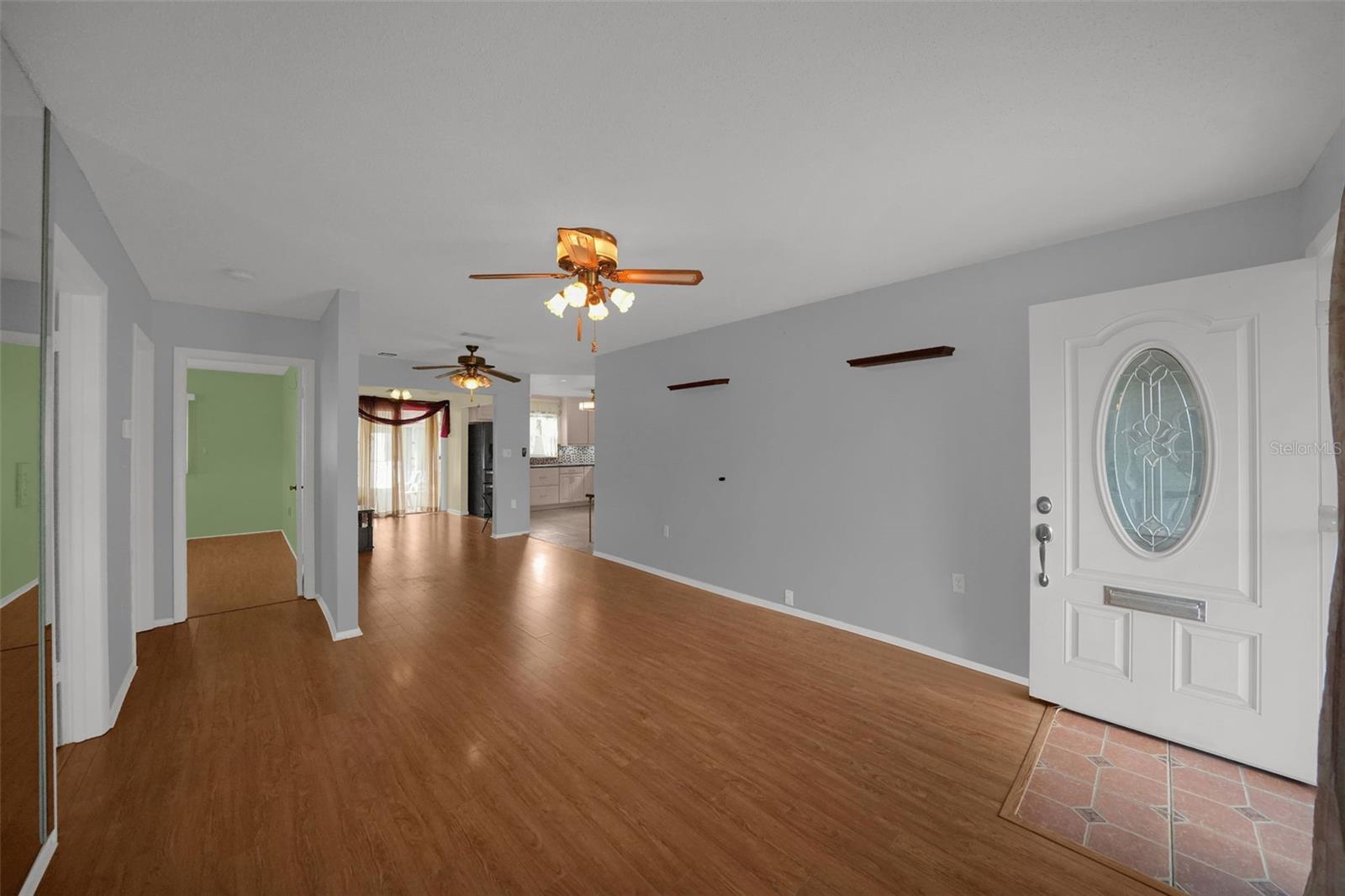 4999 Springwood Ct Property Photo 4