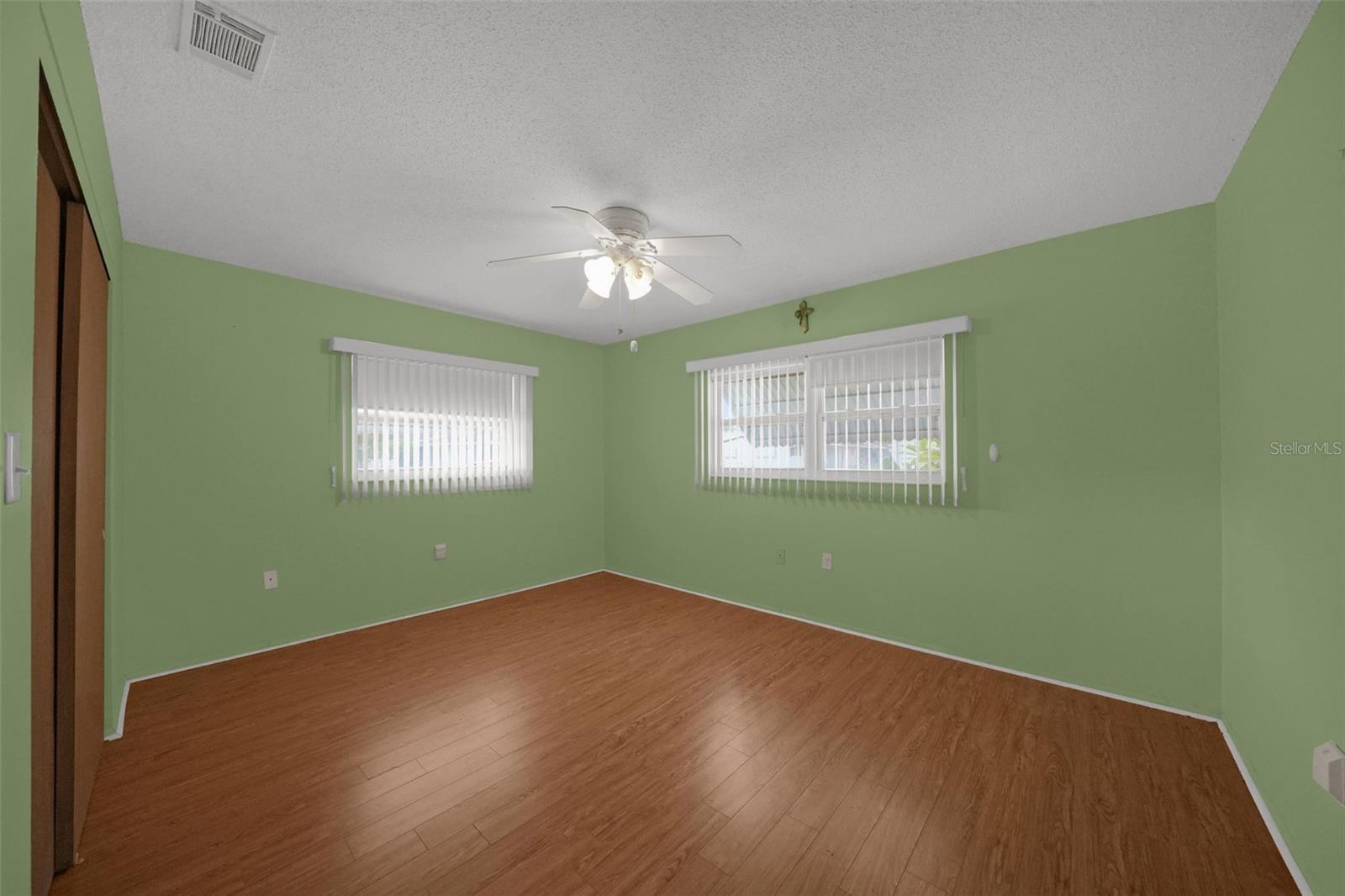 4999 Springwood Ct Property Photo 6