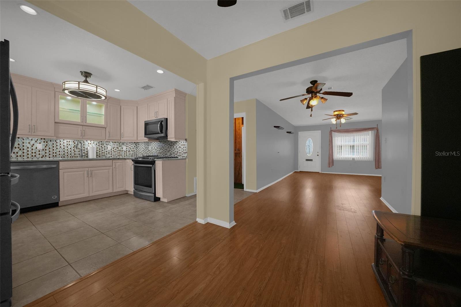 4999 Springwood Ct Property Photo 13