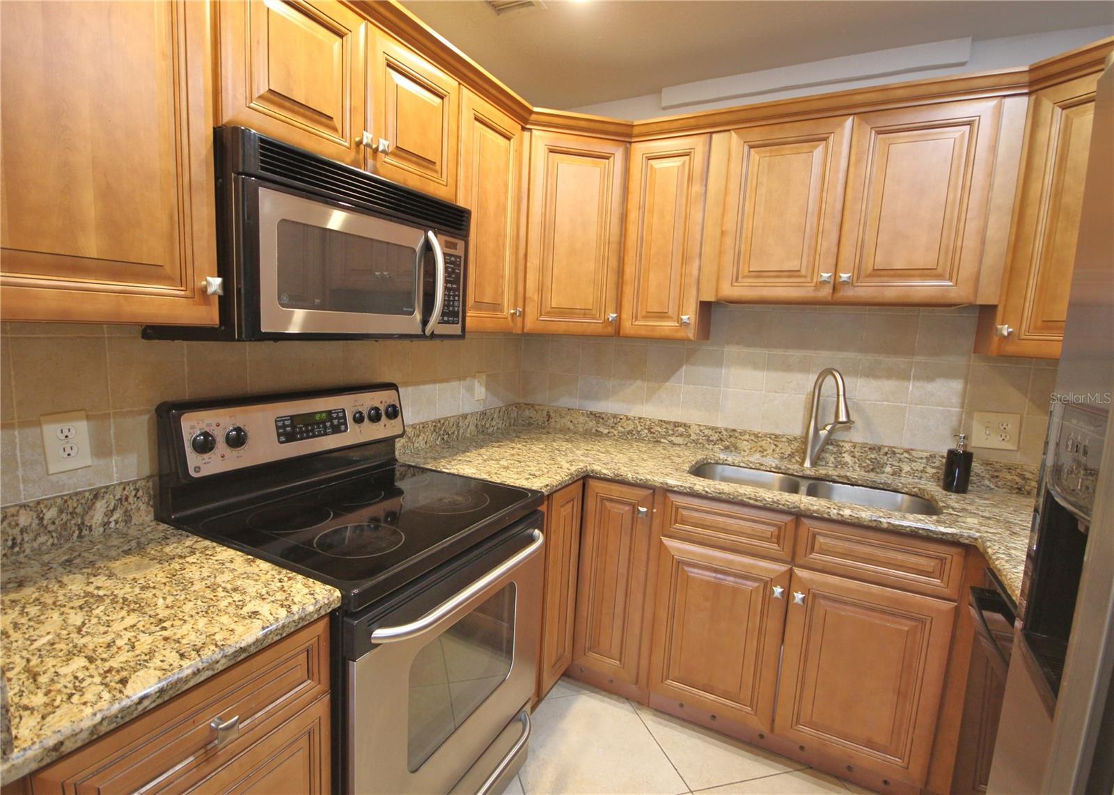 4805 Rilma Ave #106 Property Photo 12