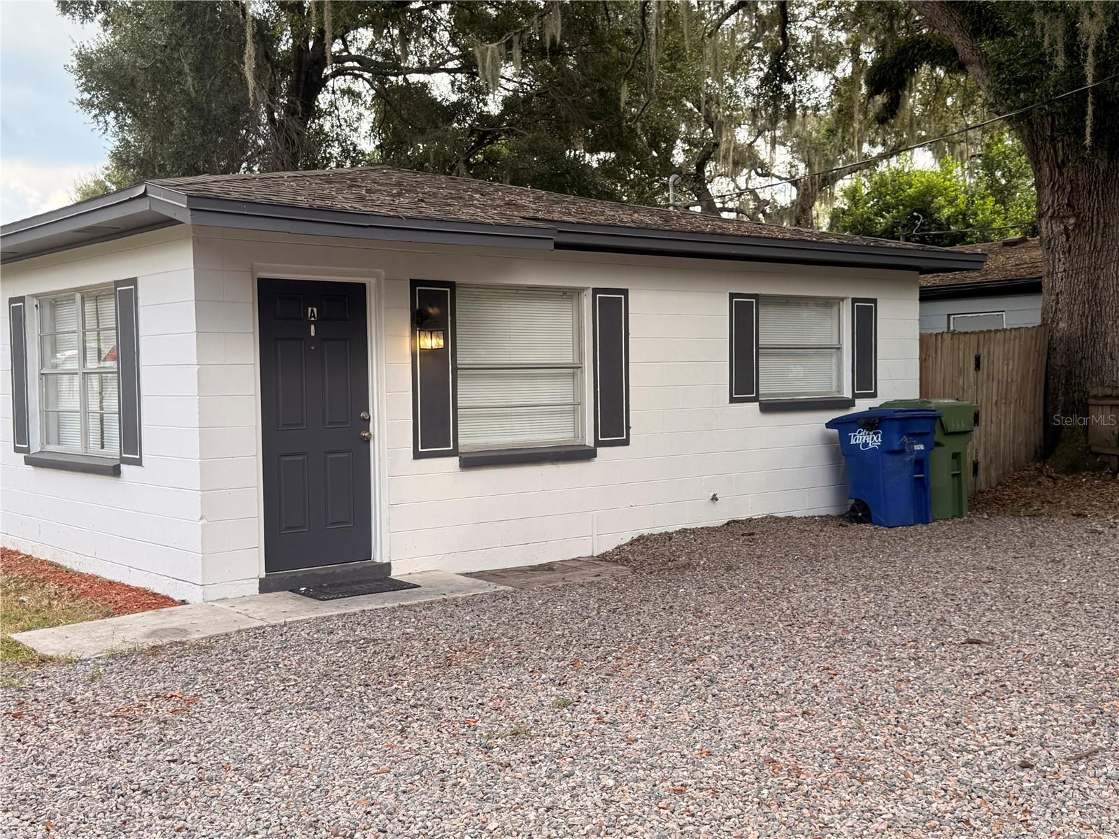 10123 N 11TH ST #A Property Photo 1