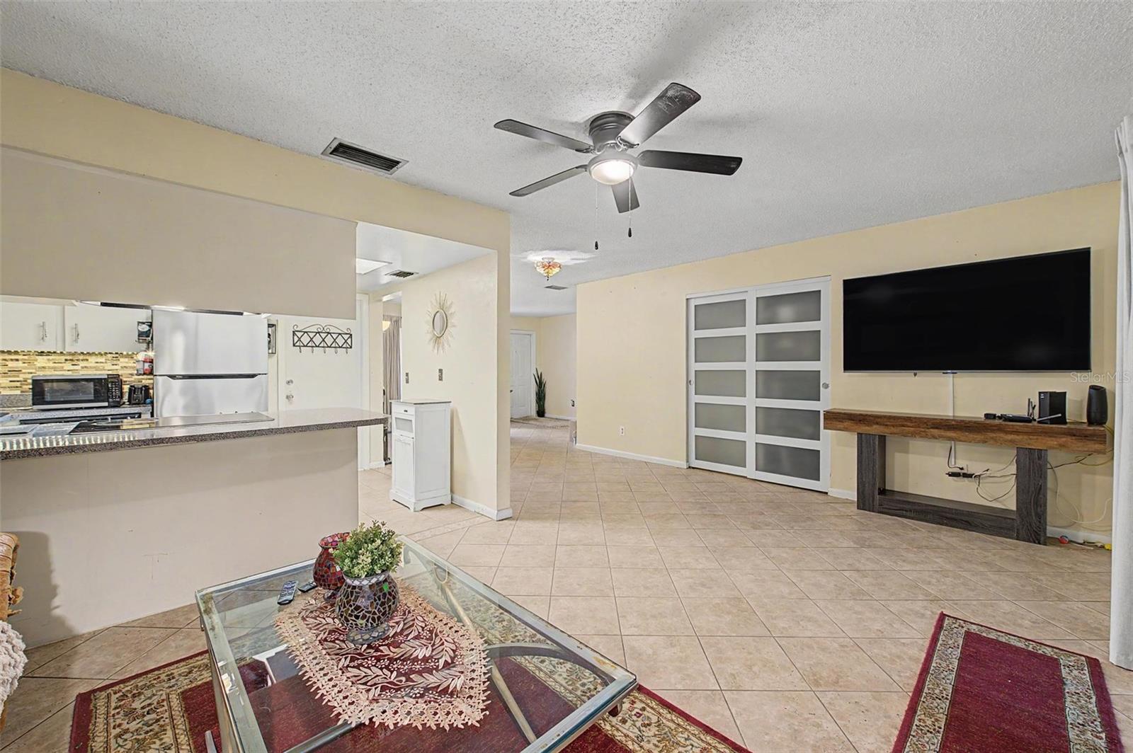 134 Euclid Ave Property Photo 8