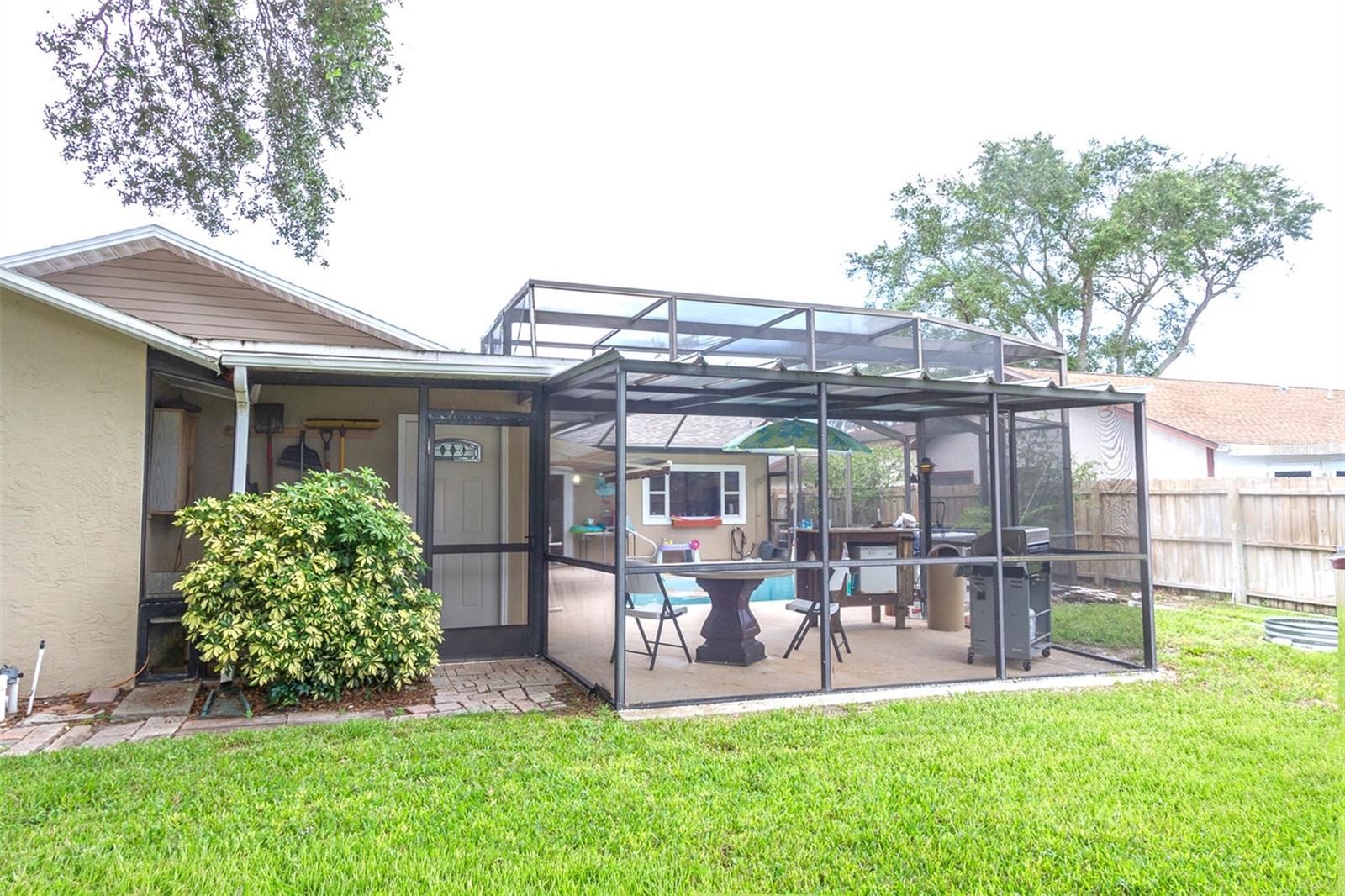 1418 Stonehenge Way Property Photo 8