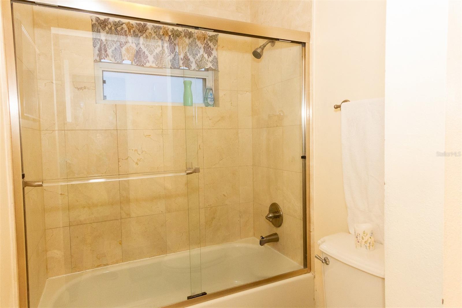 1418 Stonehenge Way Property Photo 29