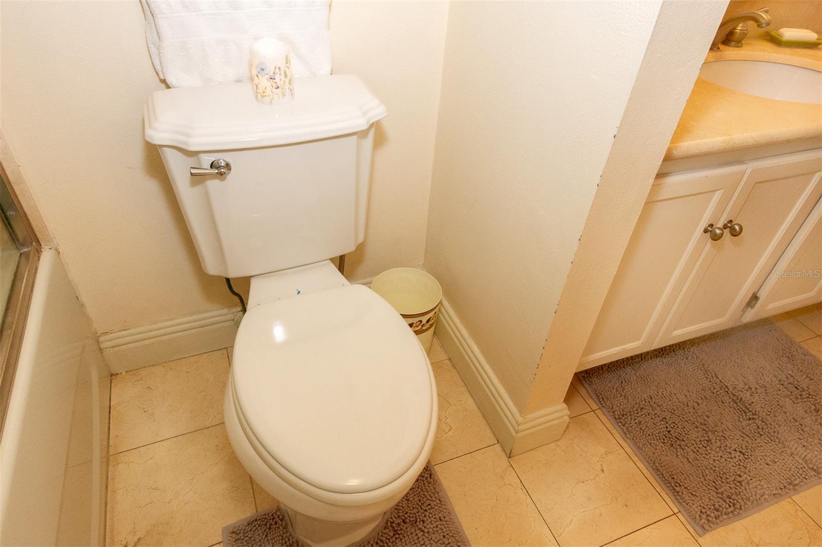 1418 Stonehenge Way Property Photo 30
