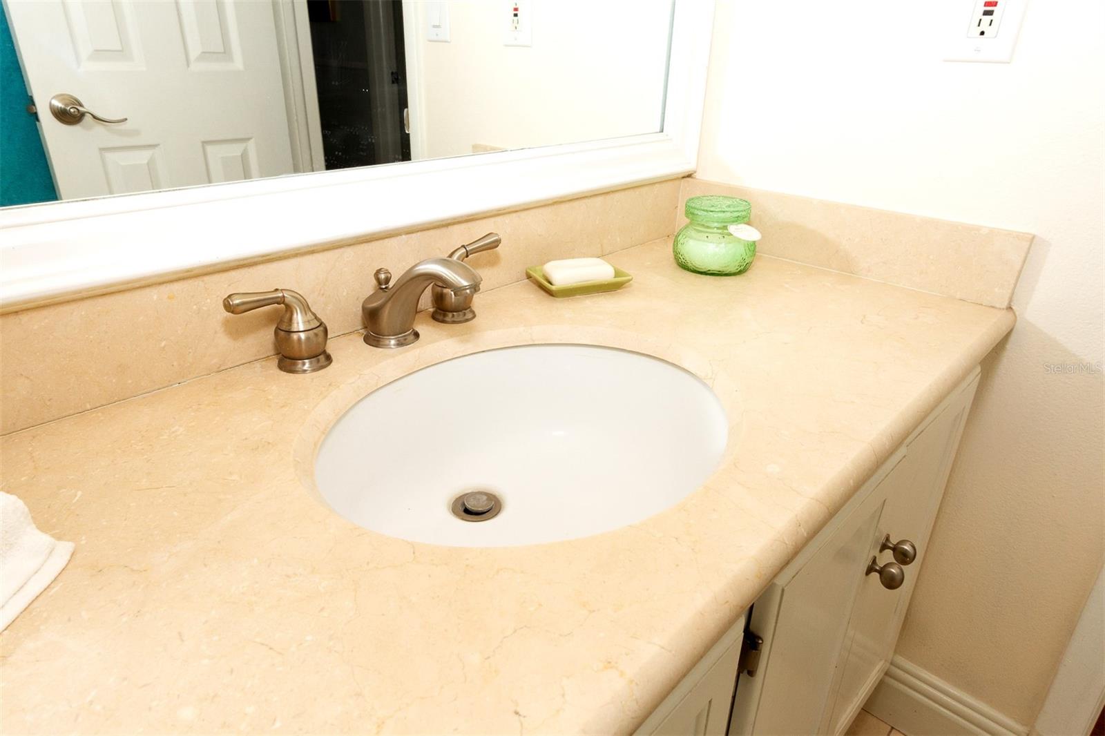 1418 Stonehenge Way Property Photo 31