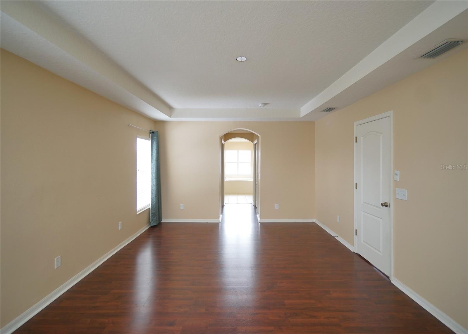 8718 Sandy Plains Dr Property Photo 10