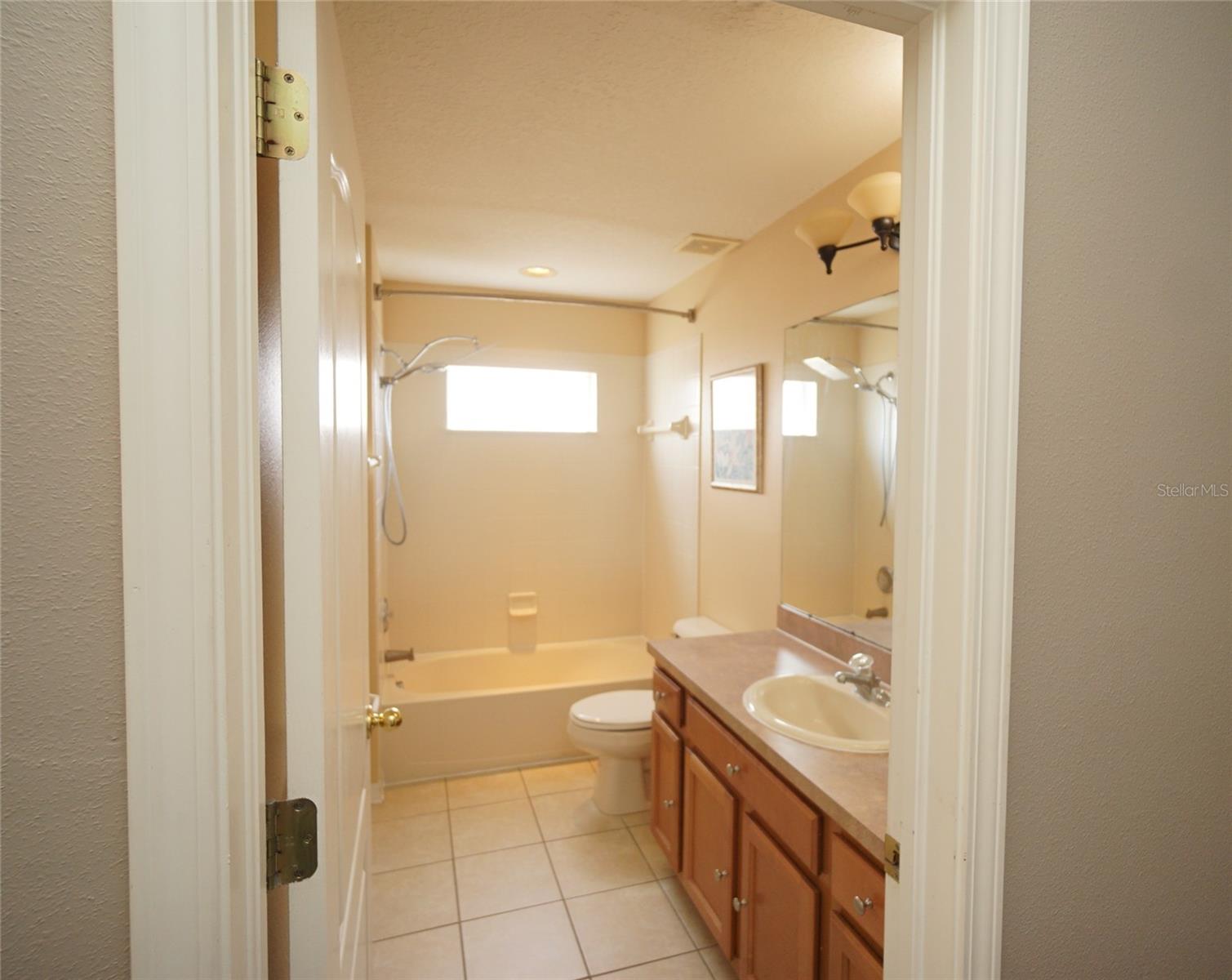 8718 Sandy Plains Dr Property Photo 27