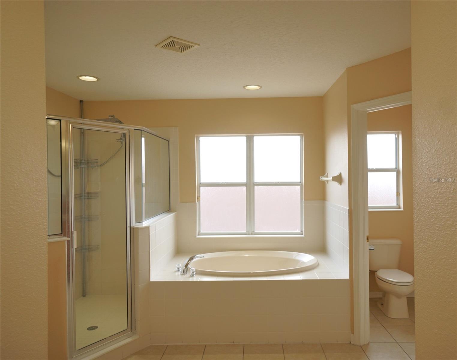 8718 Sandy Plains Dr Property Photo 30