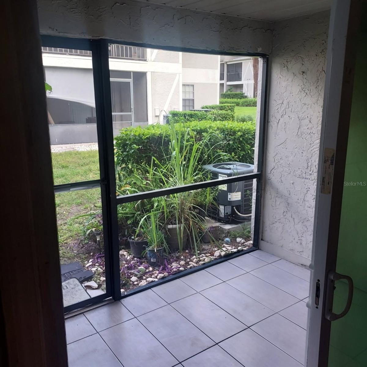 14472 Reuter Strasse Cir #404 Property Photo 12