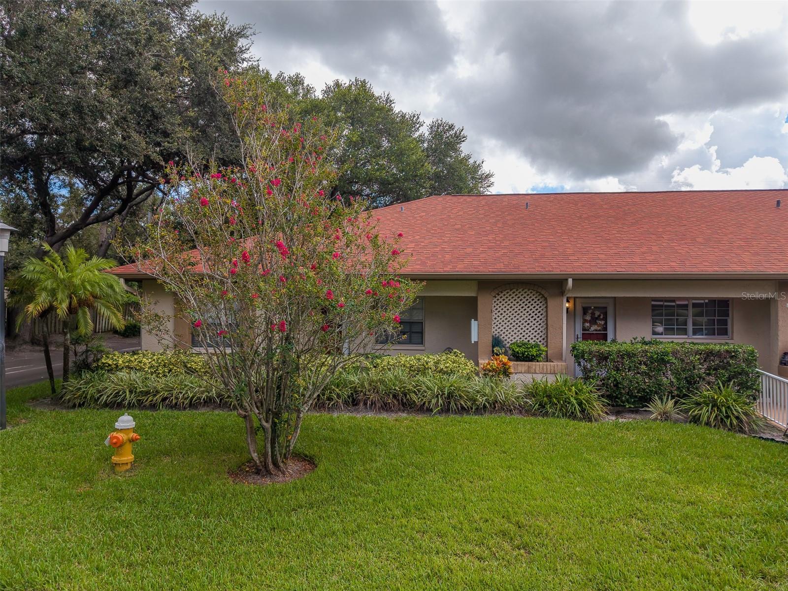 2460 NORTHSIDE DR #601 Property Photo 1
