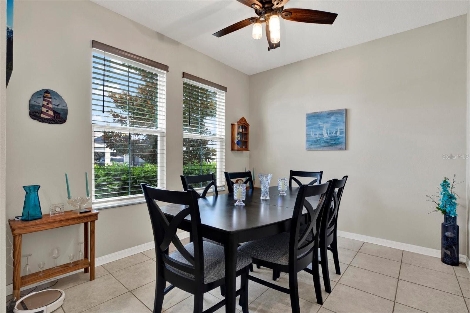 1109 Old Windsor Way Property Photo 4