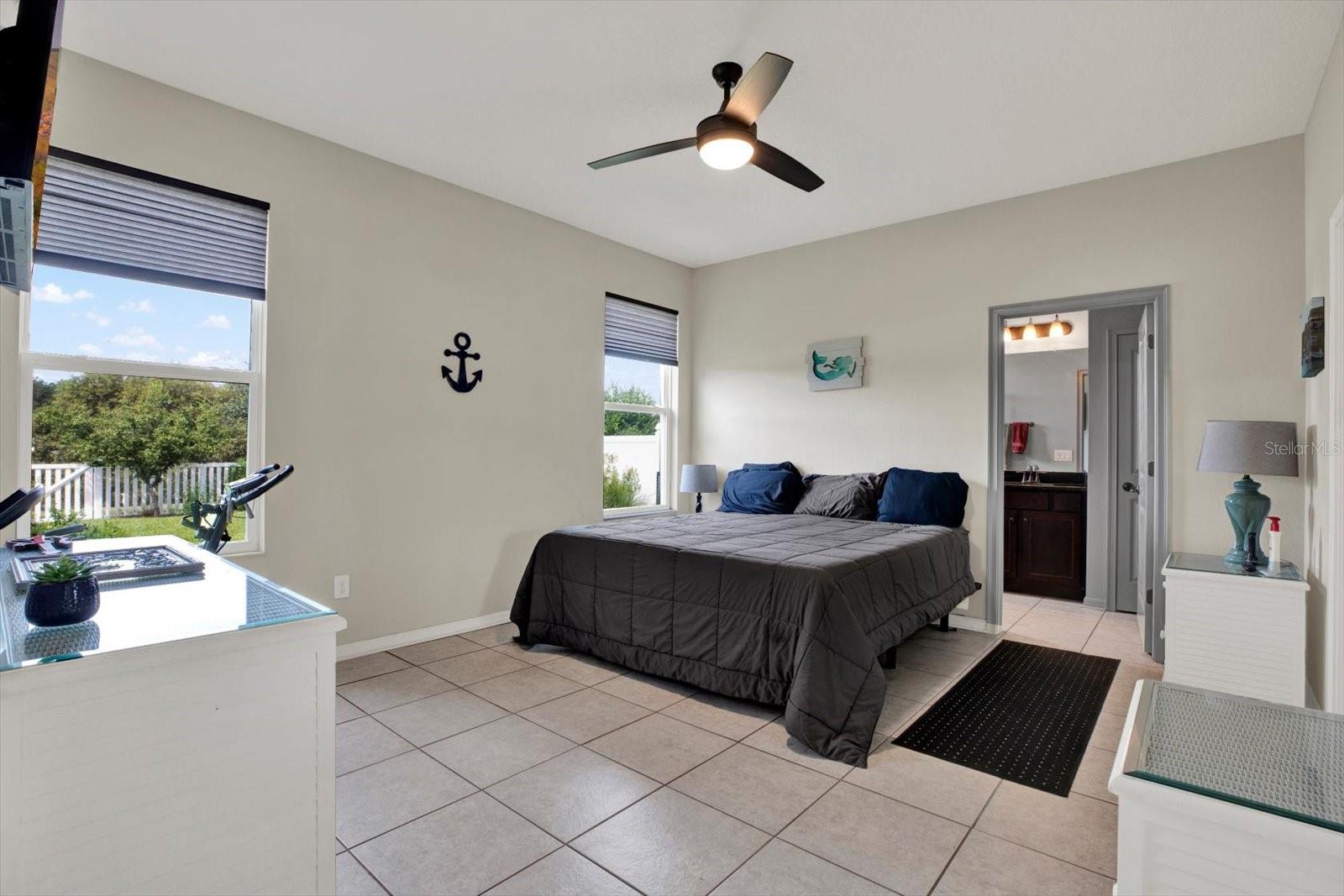 1109 Old Windsor Way Property Photo 11