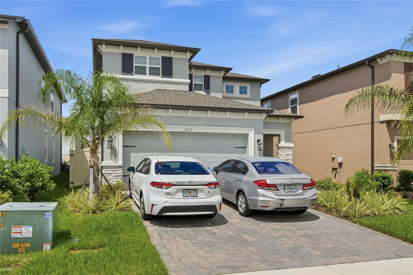 2633 Sunny Pebble Loop Property Photo 2