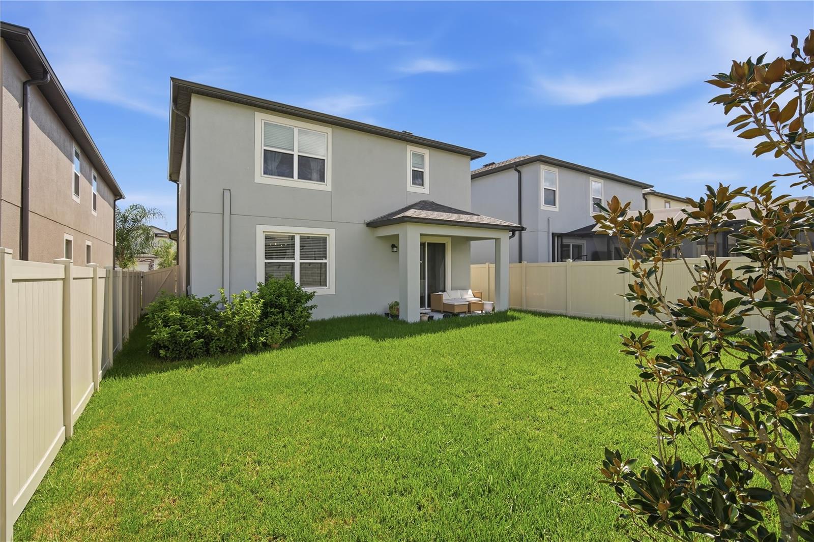 2633 Sunny Pebble Loop Property Photo 21