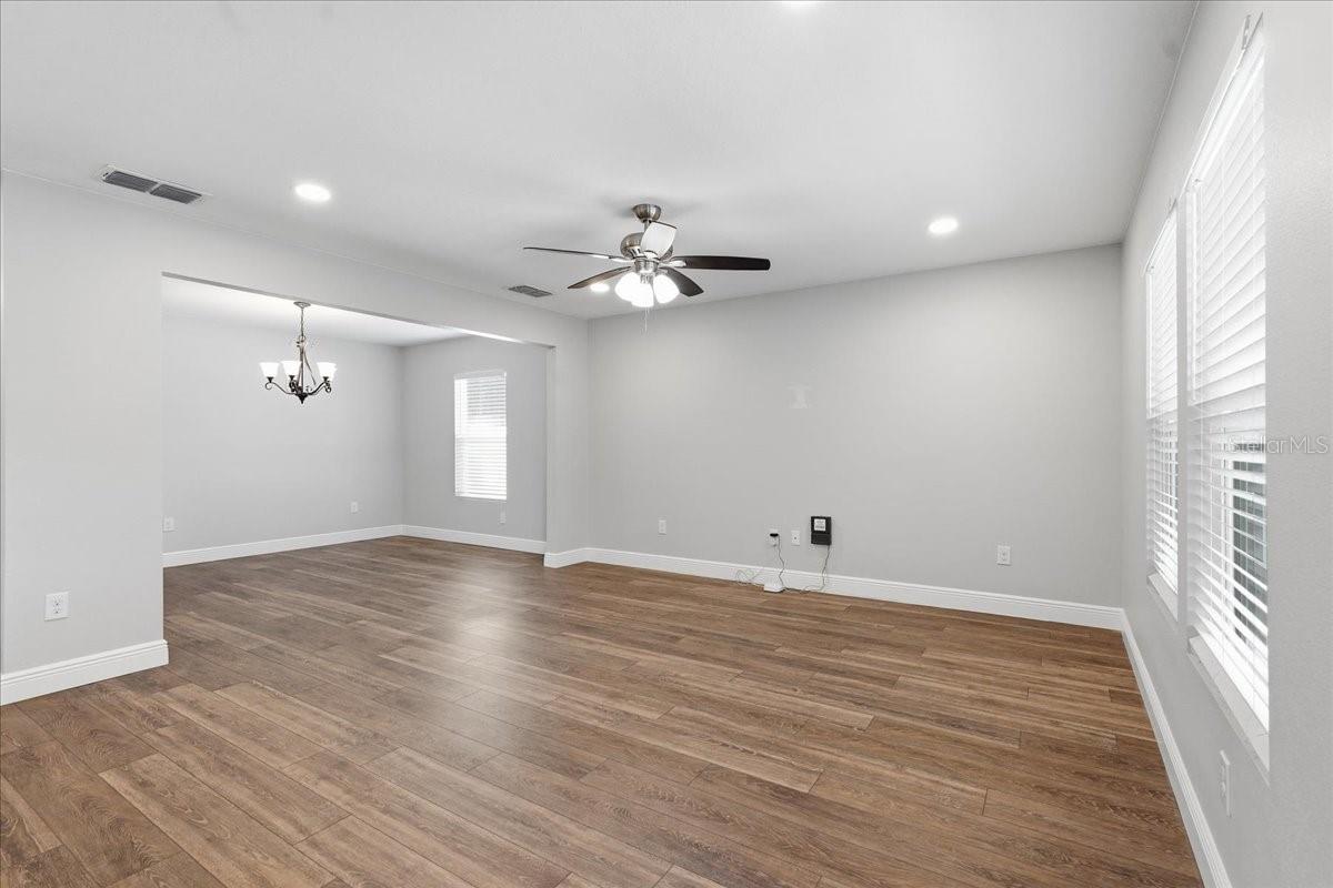 6464 Toledo Rd Property Photo 11