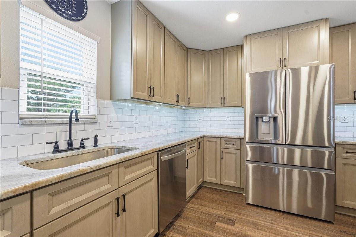6464 Toledo Rd Property Photo 15