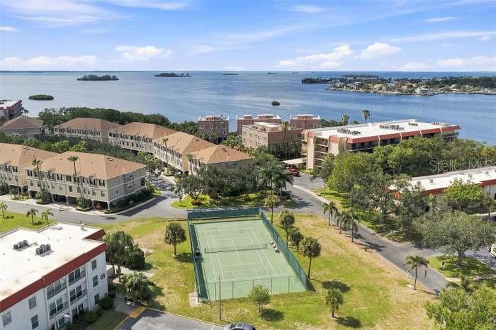 2700 Bayshore Blvd #2308 Property Photo 6