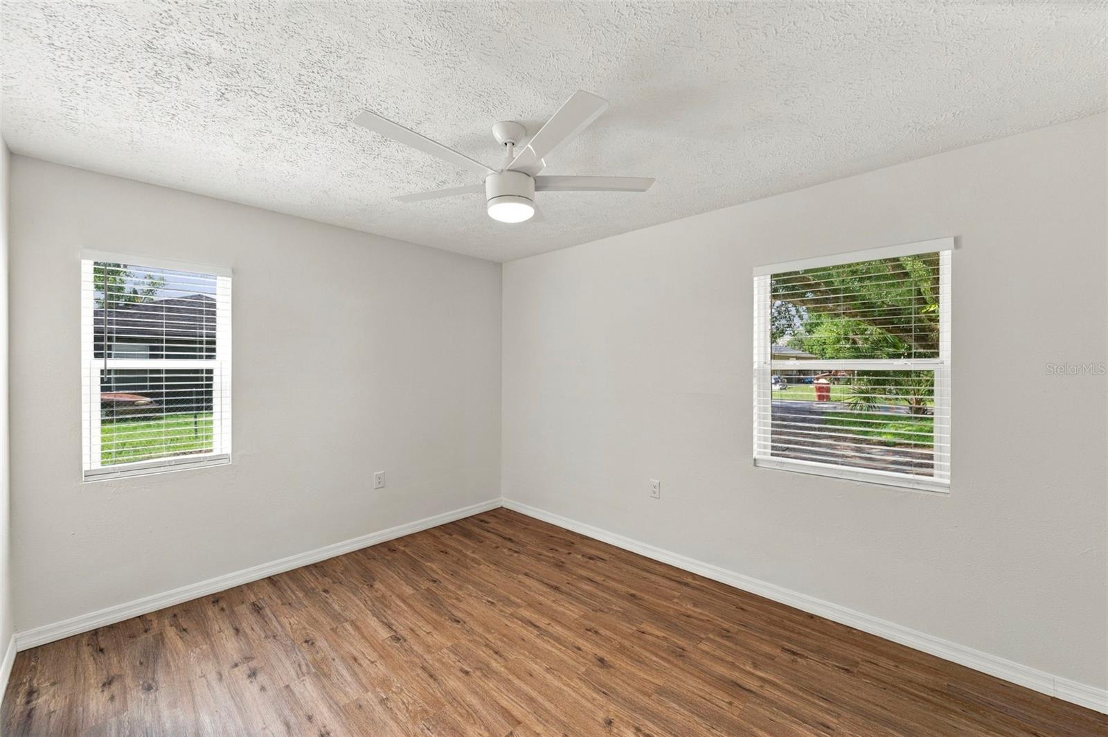 110 S Forest St Property Photo 11