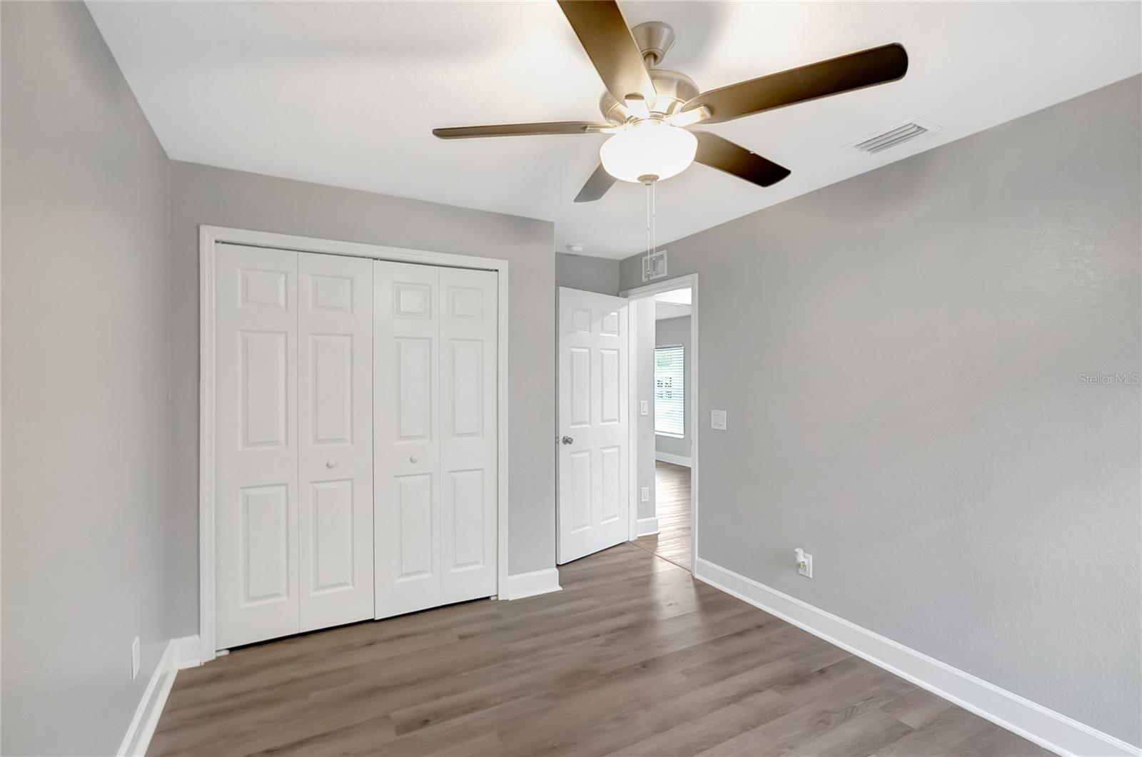1209 E Ohio St Property Photo 26