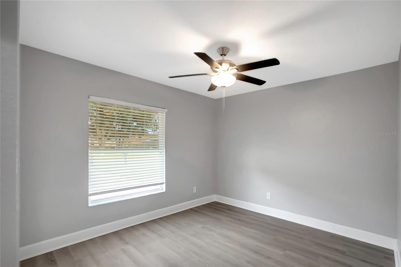 1209 E Ohio St Property Photo 28