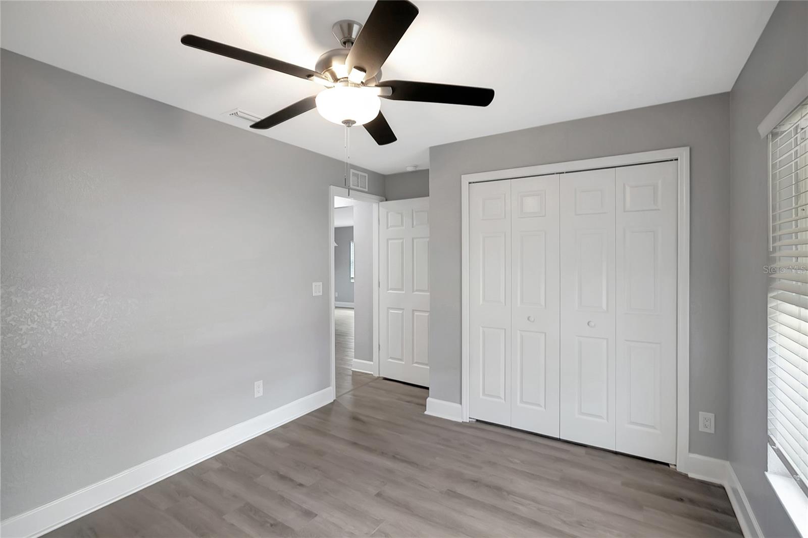 1209 E Ohio St Property Photo 30
