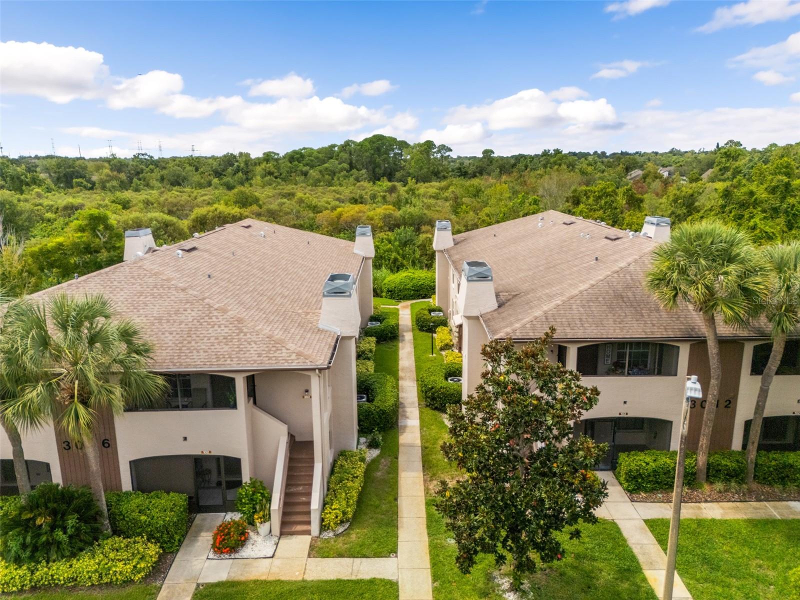 3016 Bonaventure Cir #104 Property Photo 2
