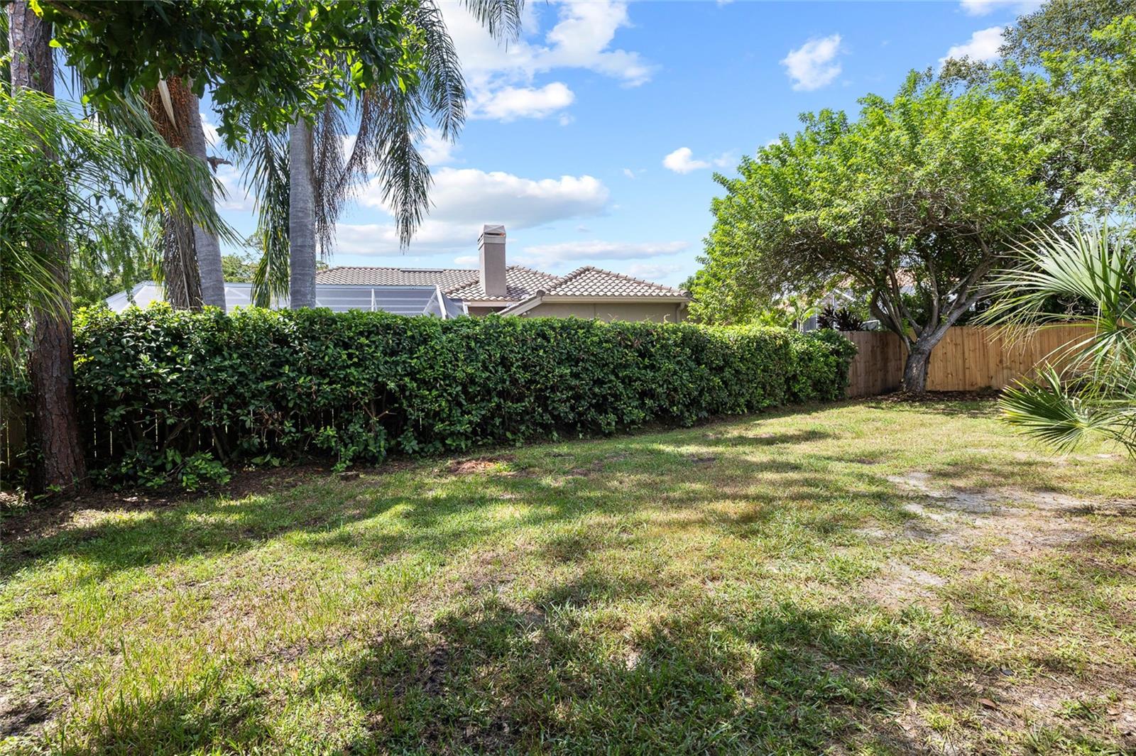 1384 Forestedge Blvd Property Photo 54