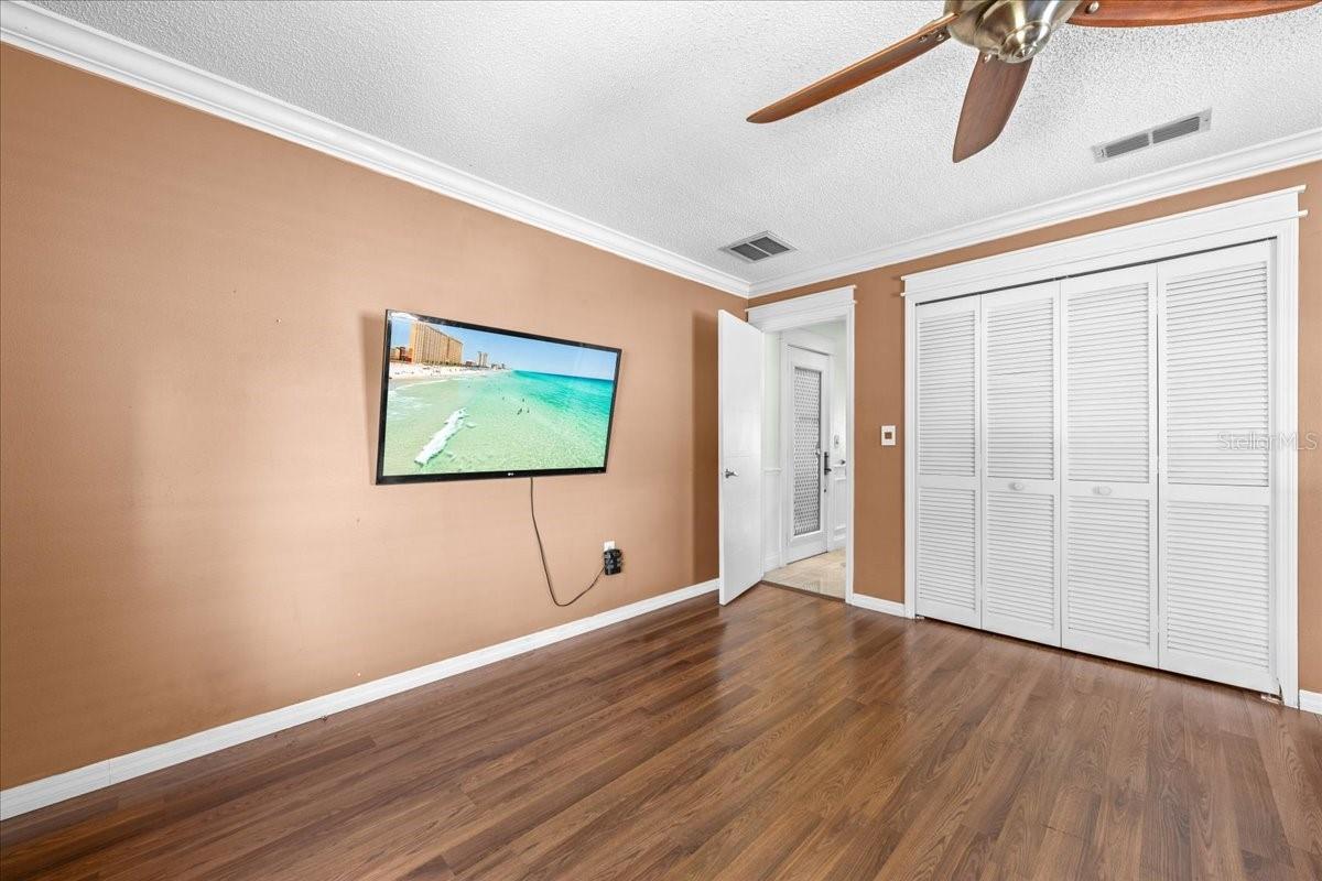 6009 Bayway Ct Property Photo 58
