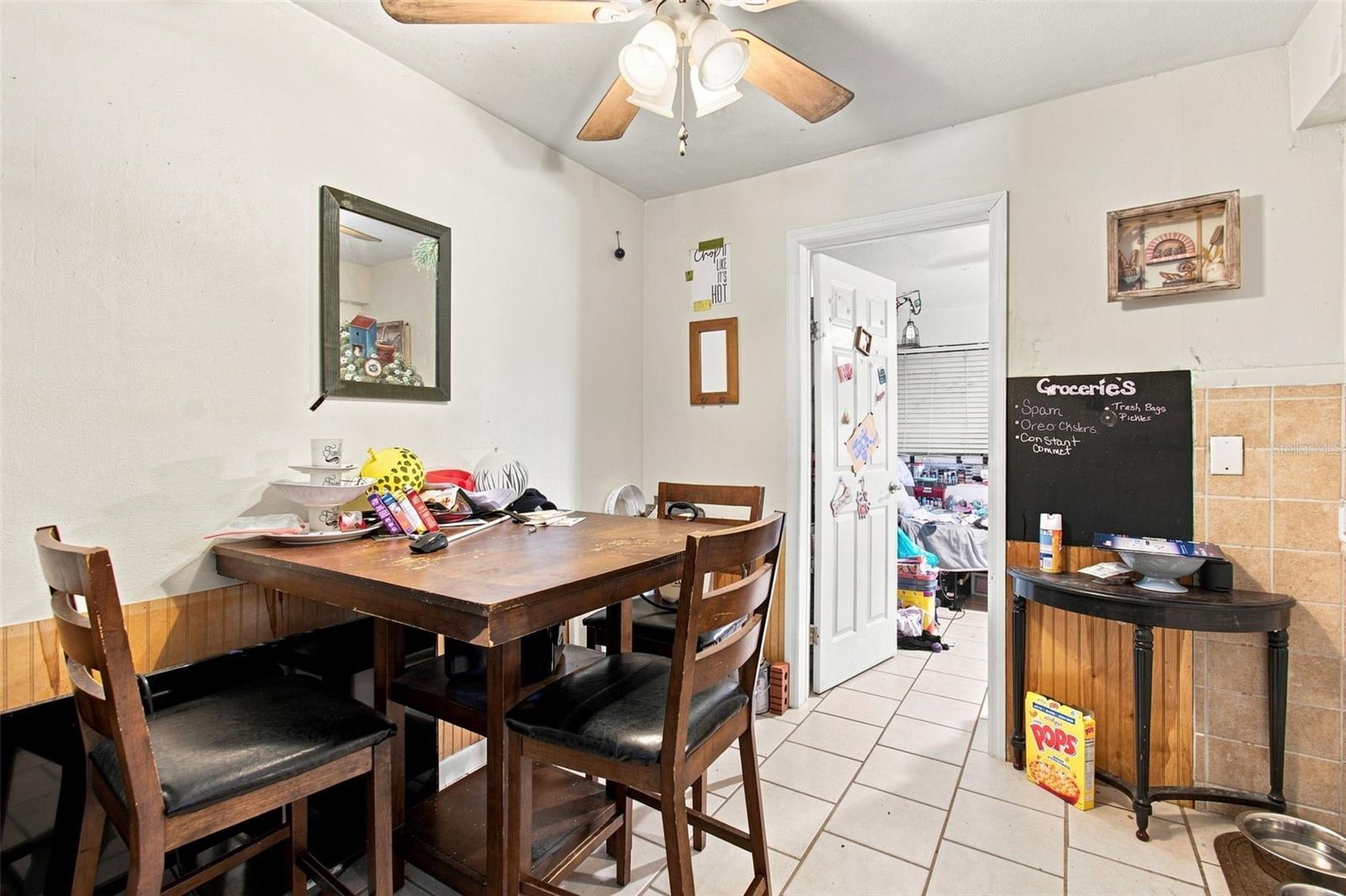 16 S Harrison St Property Photo 7