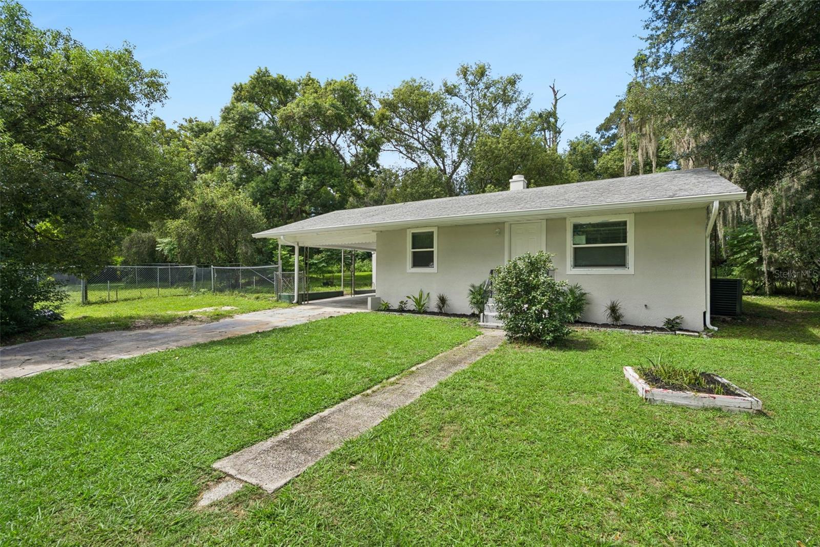 502 Fairfield Ave Property Photo 1