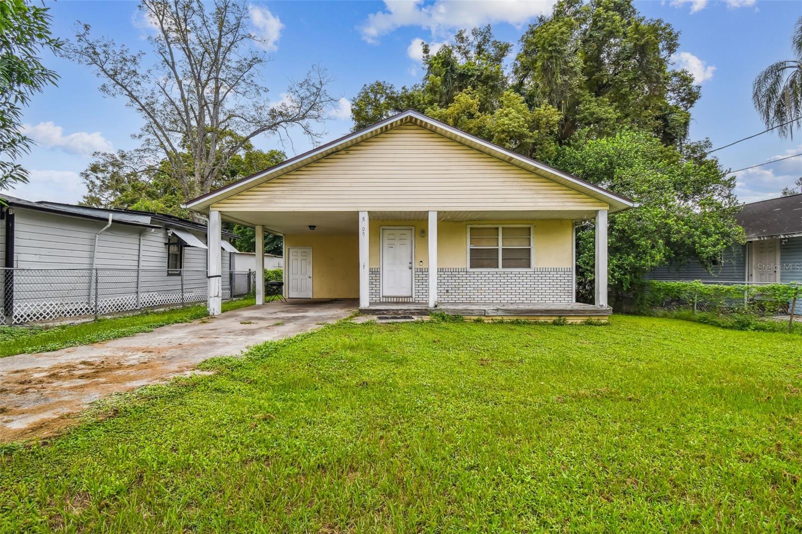 8205 N Semmes St Property Photo 1
