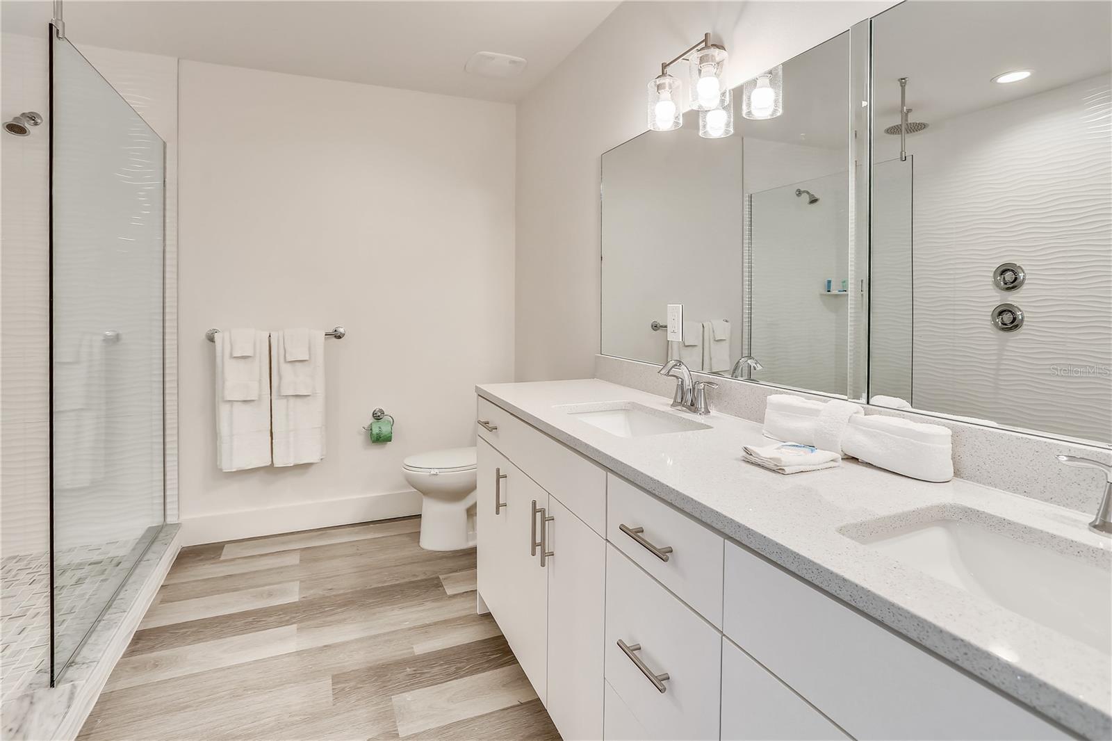 15305 1st St E #305 Property Photo 12