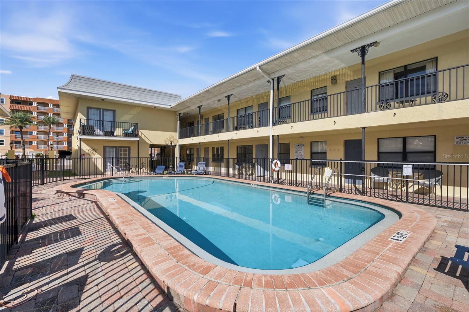 16333 Gulf Blvd #114 Property Photo 4